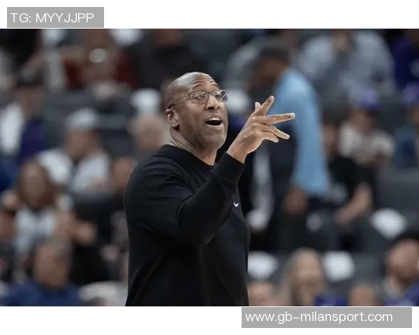 布朗自责表现糟糕只打12分钟教练对我期望值极高